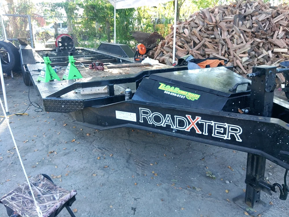 Defect on RawMaxx trailer sold by Load Runner Trailers, LLC — photo 18