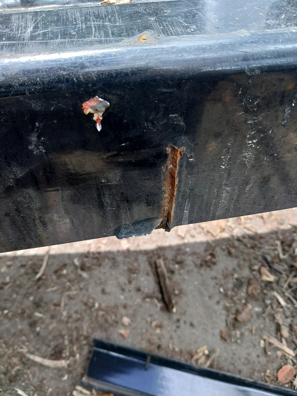 Defect on RawMaxx trailer sold by Load Runner Trailers, LLC — photo 19